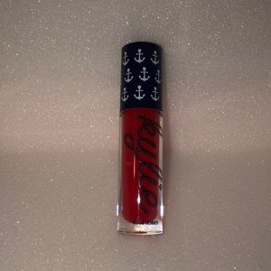 Kylie Jenner private island high gloss